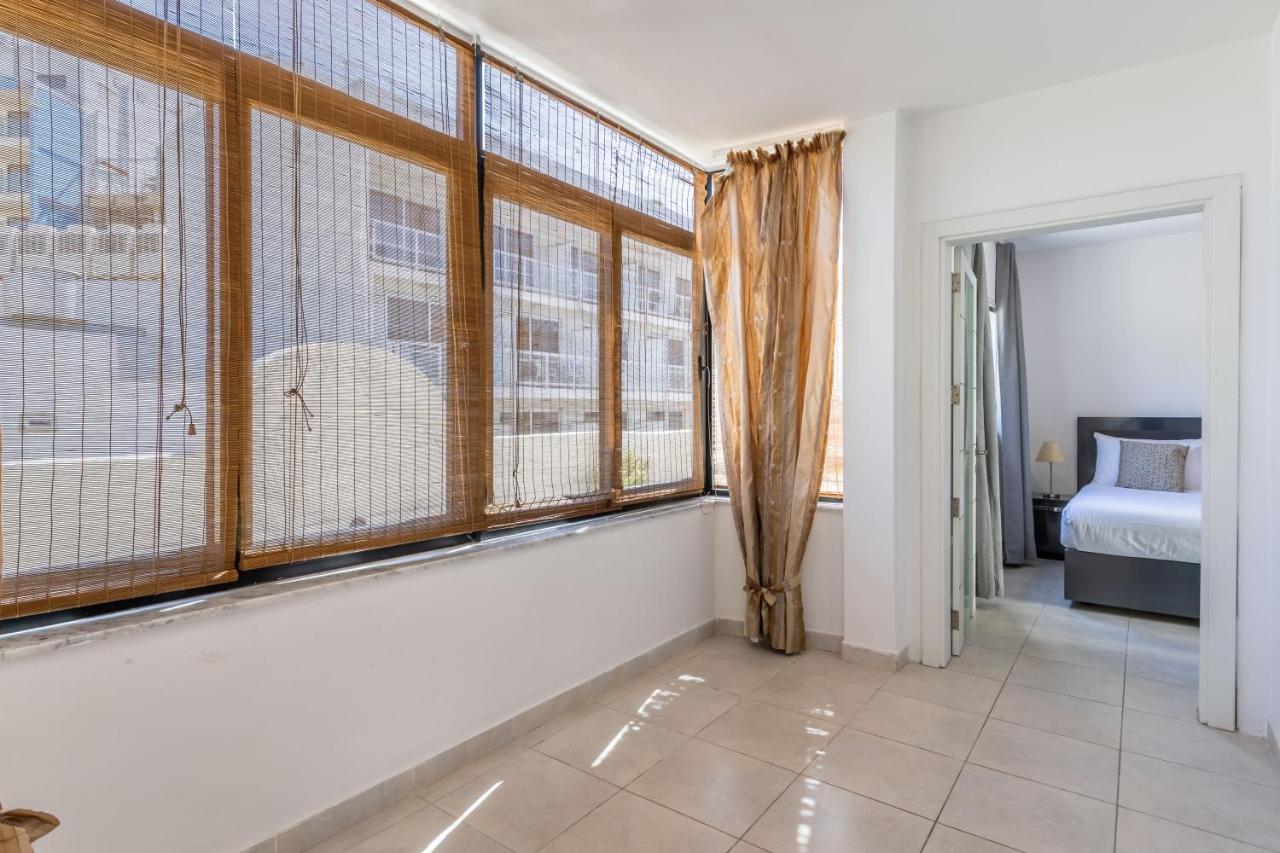 Large Terrace Penthouse Sliemaアパートメント エクステリア 写真